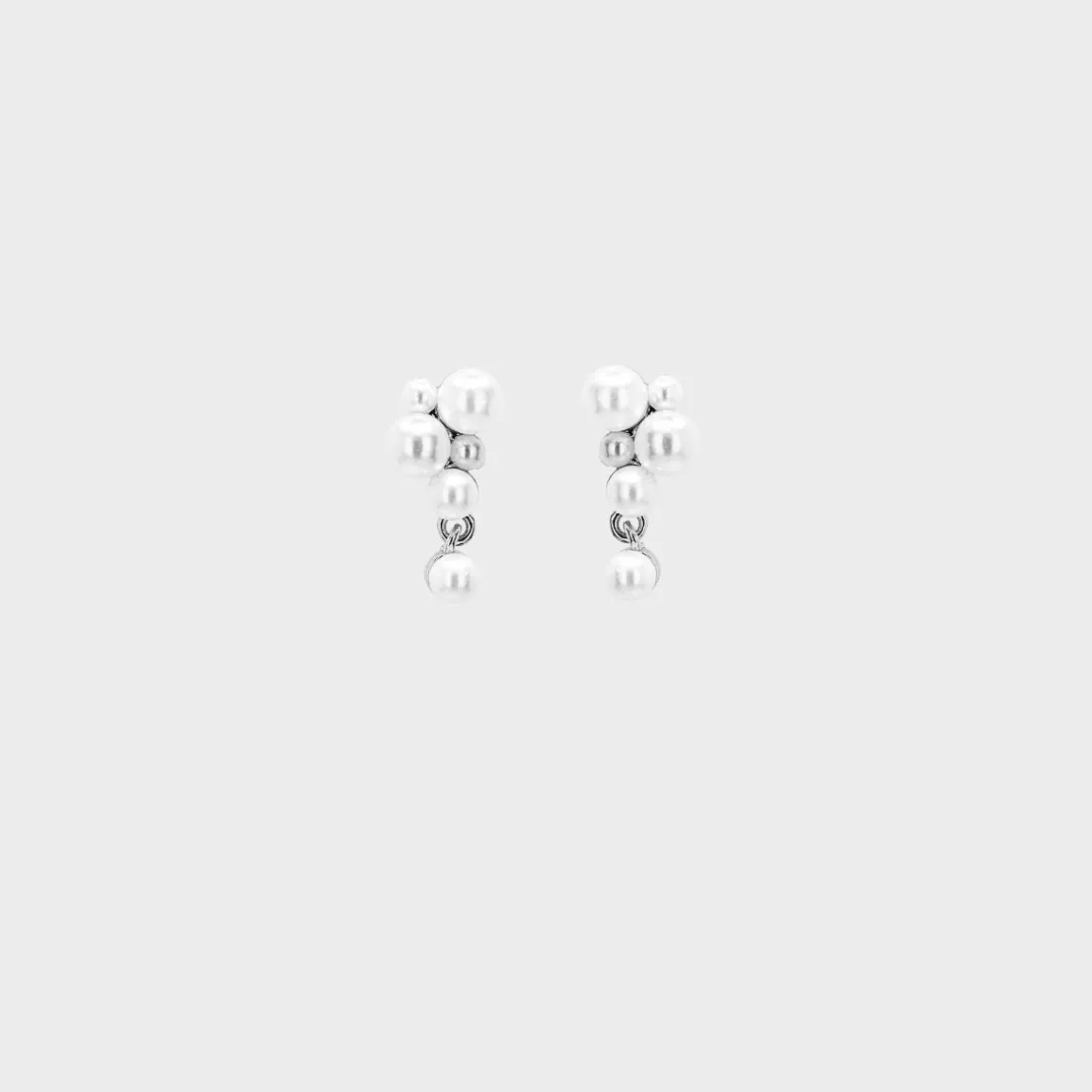 margo_pearl_reringe__preorder_5.webp Winther Studio Øreringe*Margo Pearl Øreringe - Pre-Order