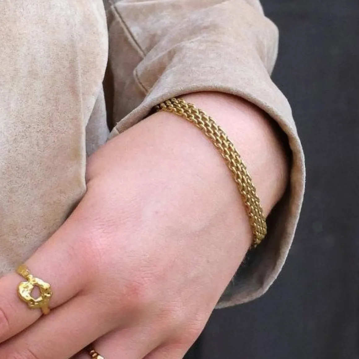 mesh_armbnd_2.webp Winther Studio Julegaver | Armbånd*Mesh Armbånd Guld