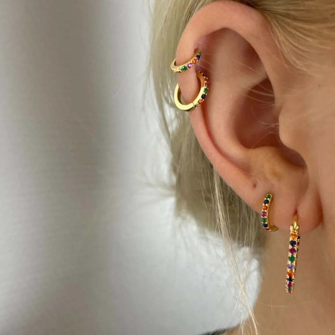 Winther Studio Øreringe | Archive Sale*Rainbow Helix Guld