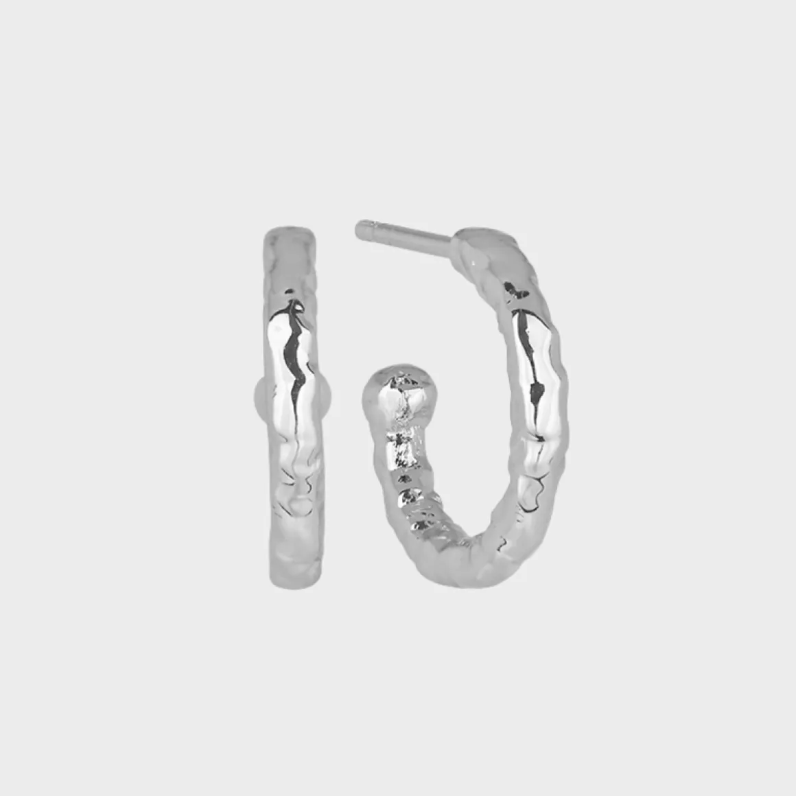 rustic_hoops_4.webp Winther Studio Øreringe*Rustic Hoops